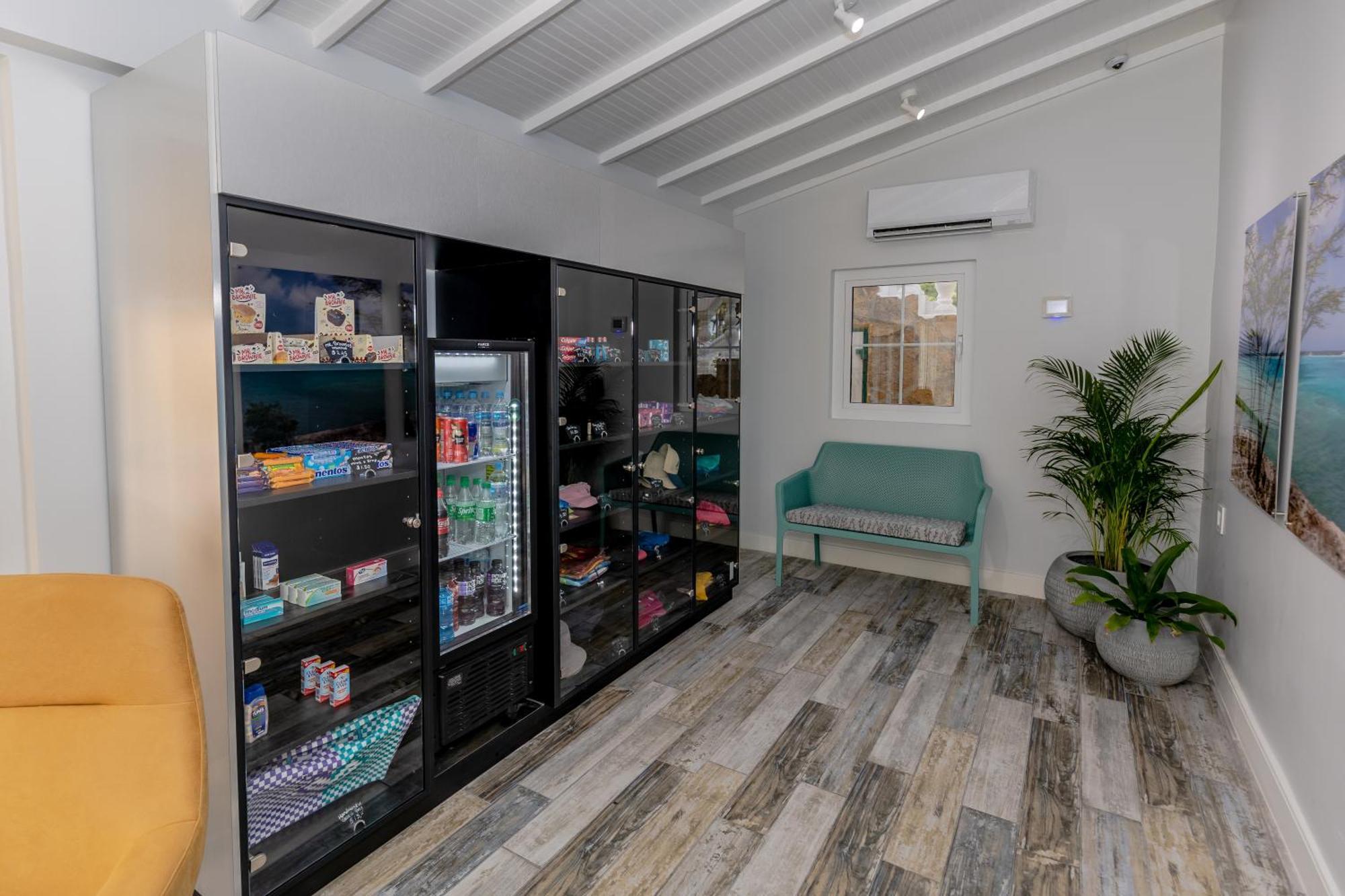 Amsterdam Manor Beach Resort Palm Beach Екстер'єр фото