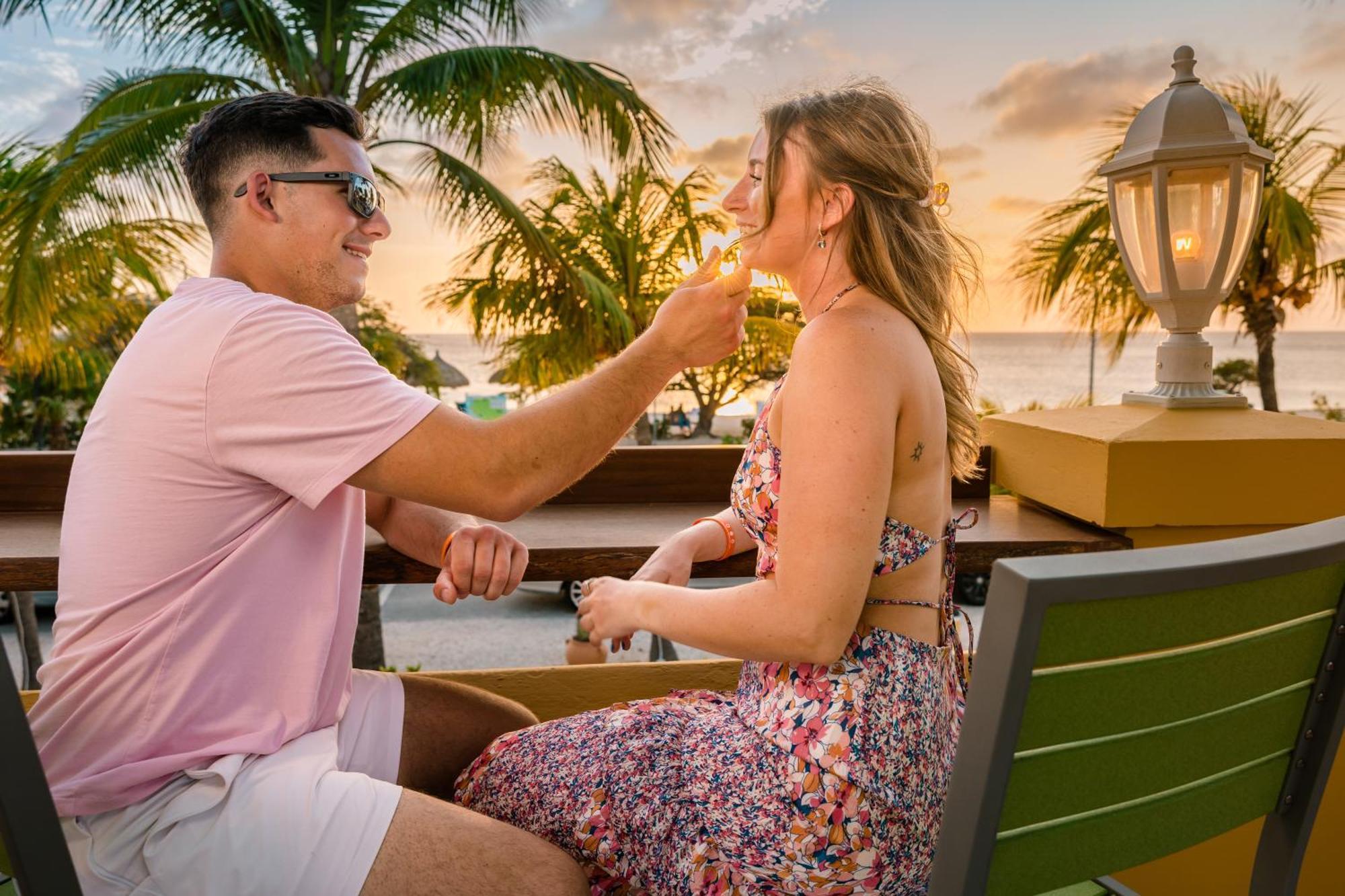Amsterdam Manor Beach Resort Palm Beach Екстер'єр фото